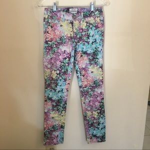 32. Aeropostale flower pattern jeans
